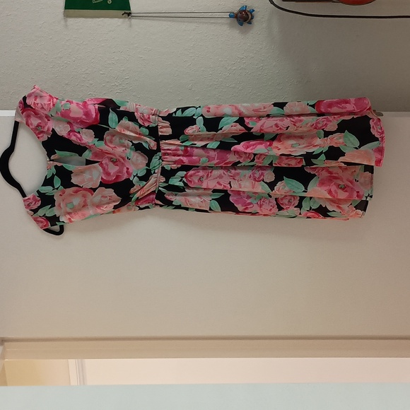 Summer dress - Picture 2 of 2